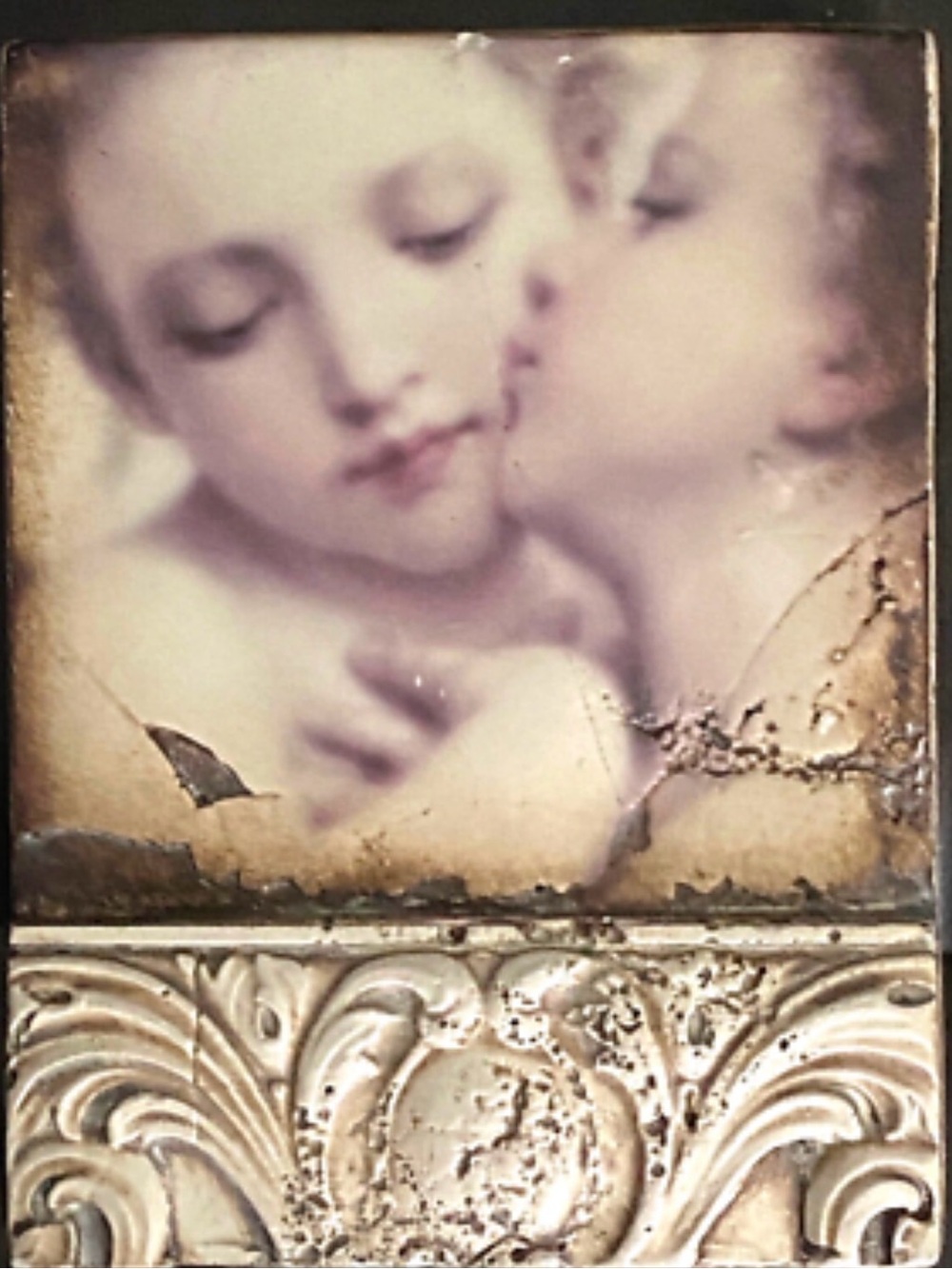 Sid Dickens T-178 The Kiss Retired Memory Block